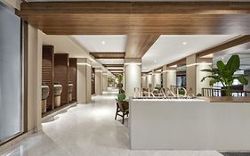Crowne Plaza Jakarta Residences, an IHG Hotel